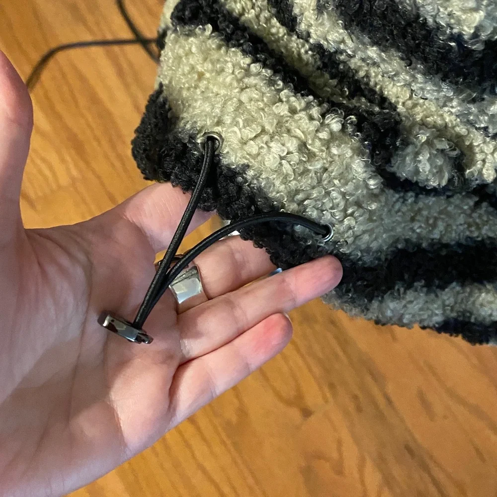 Anthropologie Varley Pullover Jacket - Picture 11 of 14